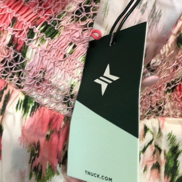 Tuckernuck Floral Blouse NWTs - Picture 5 of 5